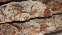 chléb bochníky loaf-of-bread-388650 1280